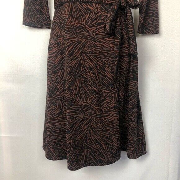 BCBGMaxAzria Brown Zebra Animal Print V-Neck Wrap Long Sleeve Dress SP - Picture 5 of 11